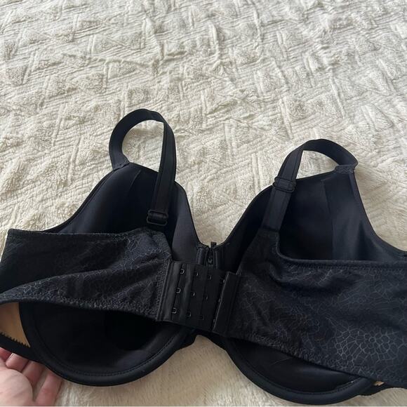 Chantelle Black Adjustable Strap Minimizer Bra 42DD - Picture 6 of 8